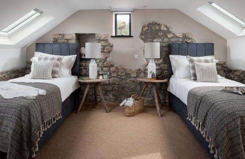 Llangennith Casa | Lower Mill - 3 Bedroom Holiday Home - Llangennith
