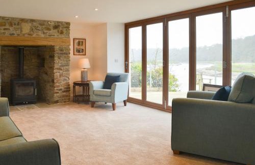 Westleigh Casa | Lower Netherdowns