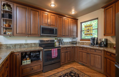 Nebo Casa | Lower rates/flexible calendar Waterfront Home w/ Private Dock and Mountain Views