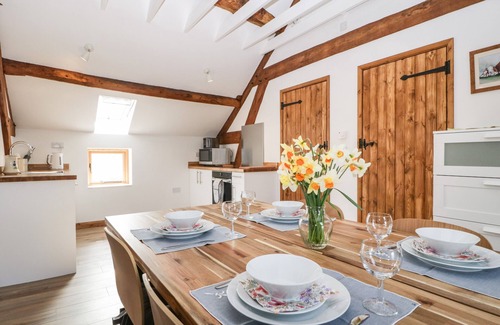 Bodenham Cabaña | LOWER VENN GRANARY APARTMENT 2, family friendly in Bodenham