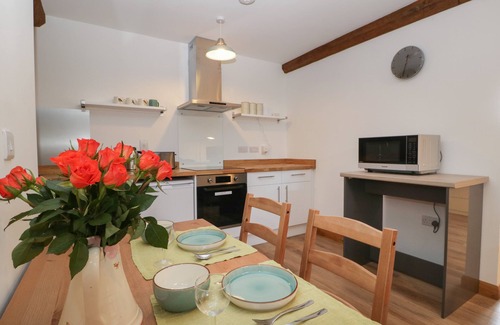 Bodenham Cabaña | Lower Venn Granary Apartment 1