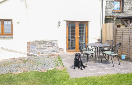 Brazzacott Cabaña | Lower West Curry Cottage