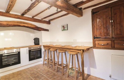 Brazzacott Casa | Lower West Curry Farmhouse, LAUNCESTON