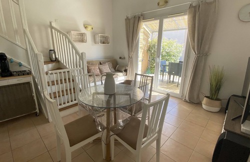 Mouries Chalet De Esquí | LS1-295 MARINADO Mouriès