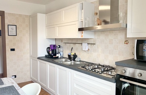 Pocapaglia Apartamento | LT-Host 19 "Sujetador, Pollenzo, Alba, La Morra"