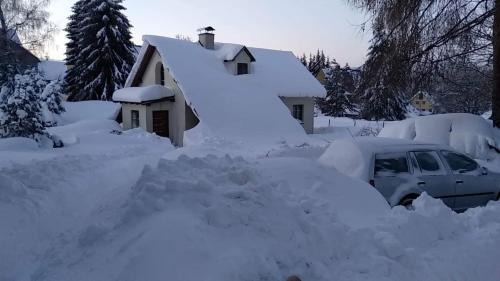 Horni Blatna Chalet De Esquí | Luční chata