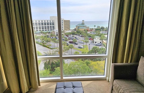 Sandestin Casa | Luau 6533 in Sandestin by Skis and Seas Florida Beach Rentals Tram Included
