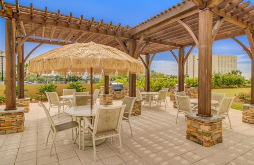Sandestin Hotel | Luau 7012