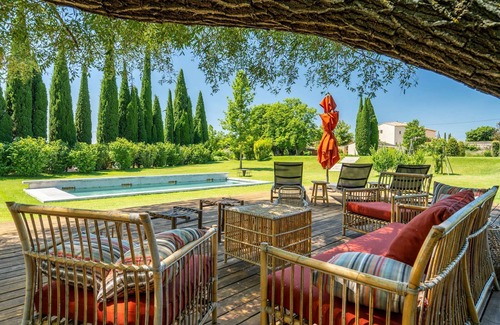 Vaugines Casa | Luberon – An exceptional property enjoying a view - Sleeps 12