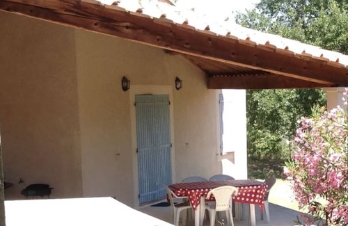 Menerbes Casa | Luberon - Vue Exceptionnelle - Location de Maisonnette 4 Personnes