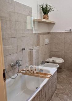 Lucca Historical Center Apartamento | Lucca's Green Gem Home