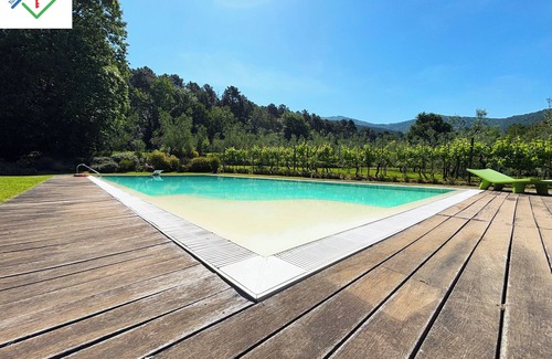 Santa Maria del Giudice Villa | Lucca | El Palazzaccio con Piscina by TuscanyWego