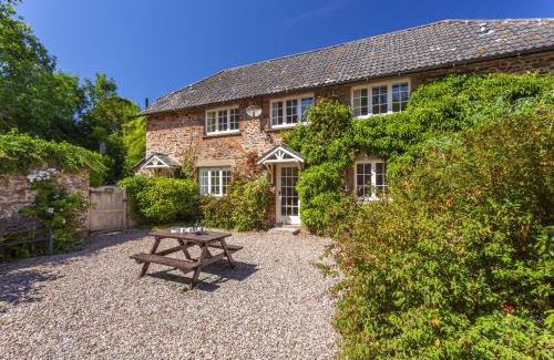 Luccombe Casa | Luccombe Cottage Luccombe