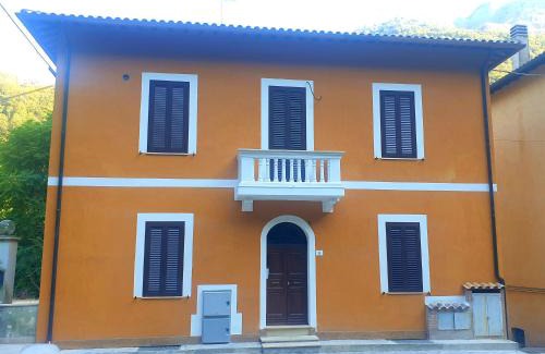 Terni Apartamento | Luce Marmore