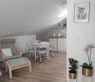 Old Town Apartamento | Luce