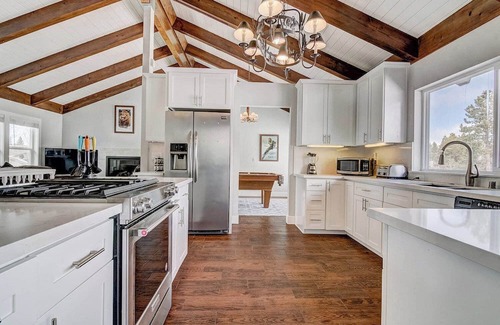 Tahoe Island Casa | Lucerne Lake House | Ski Lease 30+ Days!