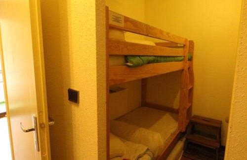 Bagneres-de-Luchon Apartamento | Luchon - Studio 2/3 pers., balcon, télécabine, proche commerces et thermes - FR-1-313-224