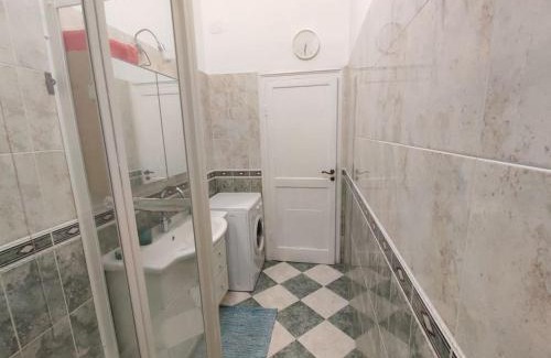 Sestri Ponente Apartamento | Lucia appartamento uso esclusivo - Aeroporto Genova Sestri Ponente