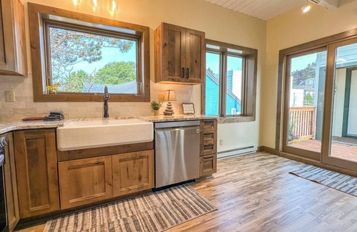 Grand Marais Casa | Lucie's Loft - Grand Marais, MN - Cascade Vacation Rentals