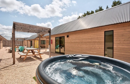 Dripping Springs Cabina | Lucky Arrow Retreat: cabañas del patio