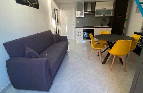 Molfetta Apartamento | Lucry's little House