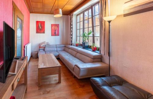 Waimes Villa | Ludogite Lover s Retreat, cleaning included