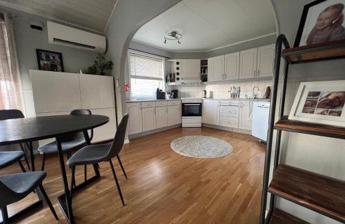 Tromsdalen Apartamento | Luftig og sentral leilighet i Tromsdalen