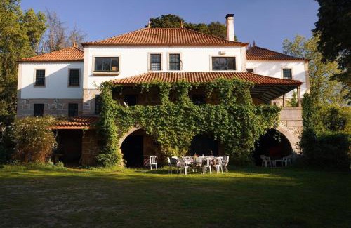 Melo Cama Y Desayuno | Lugar da Pedra Alta - B&B - Private Historical Villa