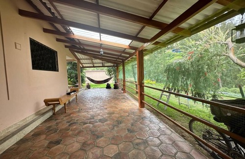 Cuenca Casa | Lugar para relajarse con tu familia, cerca de la ciudad al mismo tiempo alejado.