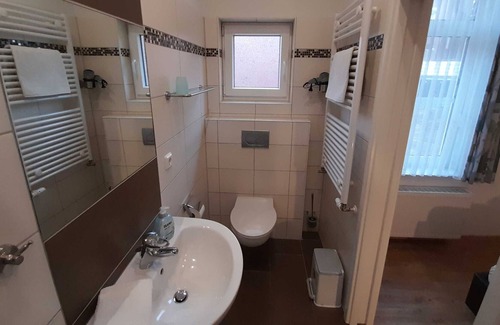 Bensersiel Cabaña | Lugworm (single room) - Fischerhus guest house