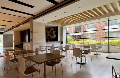 Fontibon Apartamento | Luhho Indulgence in San Patricio