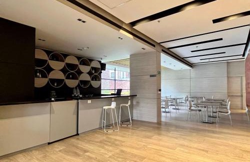 Fontibon Apartamento | Luhho Indulgence in San Patricio