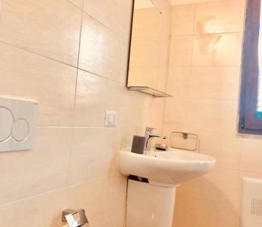 Villaggio Belmonte Apartamento | Luisa Apartment, Lake Maggiore