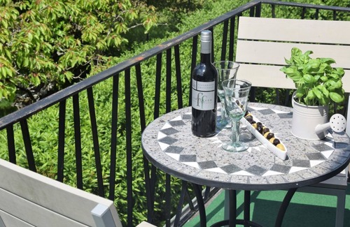Merzalben Apartamento | Luitpoldturm - Holiday home Gräfensteiner Land