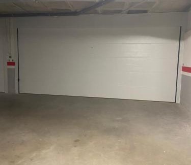 Adra Apartamento | Lujo en el centro con parking privado 1