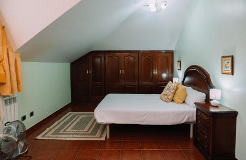 Cangas Casa | Lujosa casa con vistas increíbles by CABANA Rentals