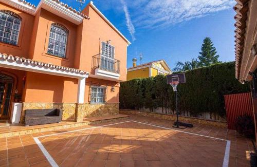 Alhaurín de la Torre Villa | lujosa villa en Alhaurin de la Torre 7 dormitorios