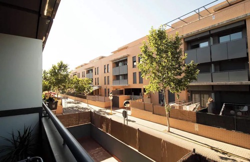 Las Rozas de Madrid Apartamento | Lujoso Apartamento 3 Camas Piscina Parque Garaje