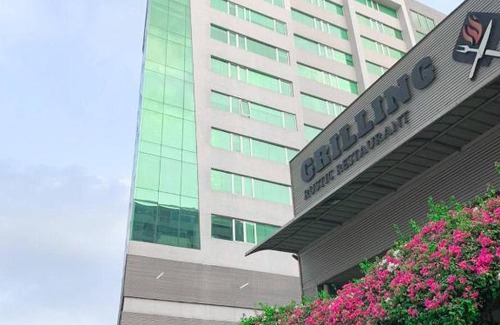 Simón Bolívar Apartamento | Lujoso depa con vista a todo Guayaquil!