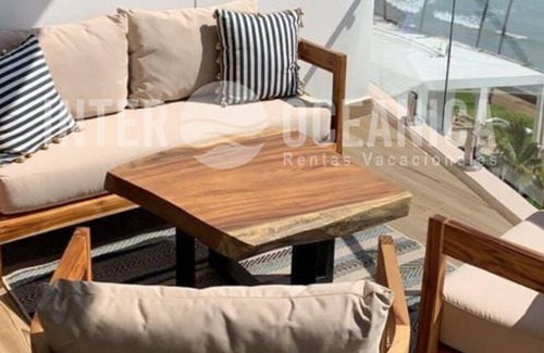 Las Gaviotas Apartamento | Lujoso departamento a pie de playa