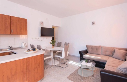 Dubrava Apartamento | Alojamiento de 3 habitaciones en Luka Dubrava
