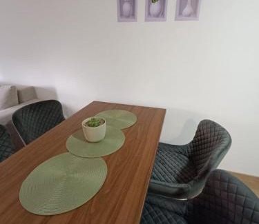 Pirot Apartamento | Luksuzni Apartman Ema 2