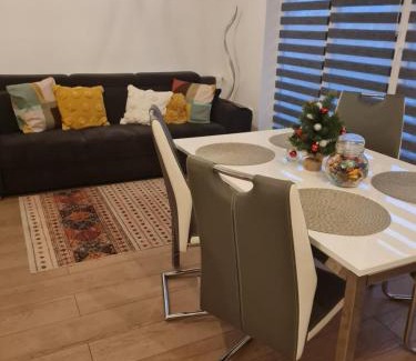 Selimbar Apartamento | LULU Apartment