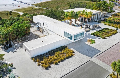Siesta Key Condominio | Lulu's Crescent Cottages - Entire two Unit Complex