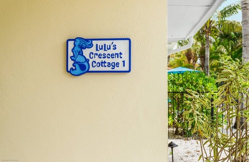 Siesta Key Condominio | Lulu's Crescent Cottages - Entire two Unit Complex
