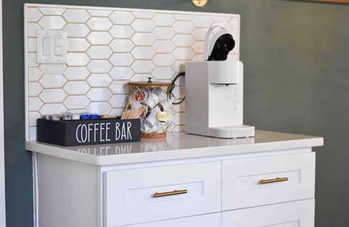 Brooksville Casa | LULU Street Retreat-A Charming Historic Downtown Home in Brooksville