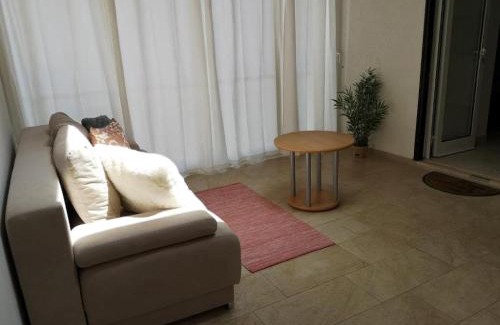 Lumbarda Apartamento | Lumbarda Resort Apartments - Comfort Two-Bedroom Apartment F8