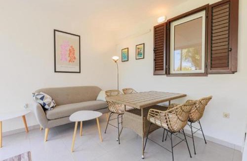 Lumbarda Apartamento | Lumbarda Resort Apartments - Comfort Two-Bedroom Apartment F8