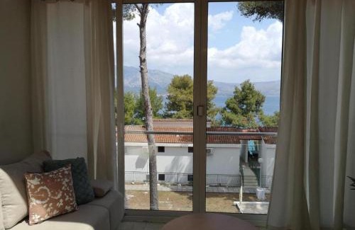 Lumbarda Apartamento | Lumbarda Resort Apartments - Comfort Two-Bedroom Apartment F8
