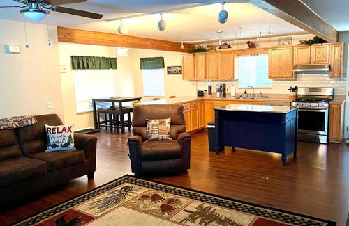 Soldotna Casa | Lumberjack House